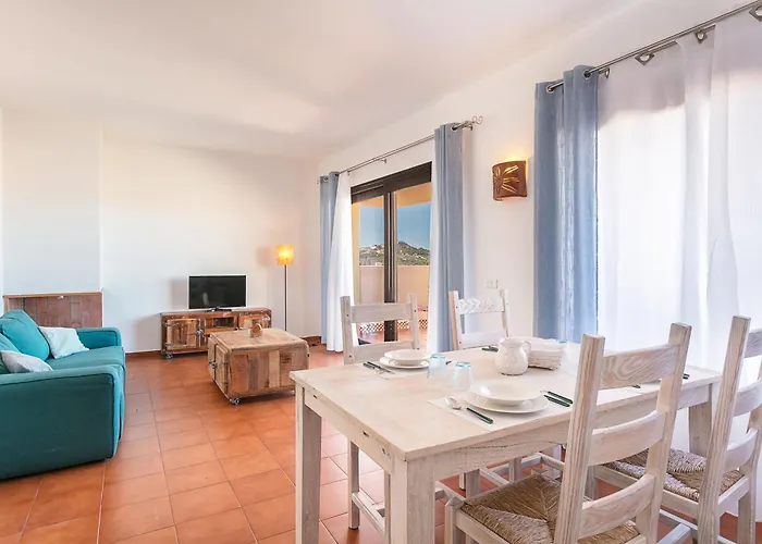 Apartamento Trilocale Vista Mare - Gallura 80 *