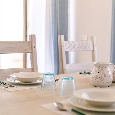 Trilocale Vista Mare - Gallura 80 * Палау