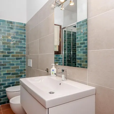 Апартаменты Trilocale Vista Mare - Gallura 80 Палау